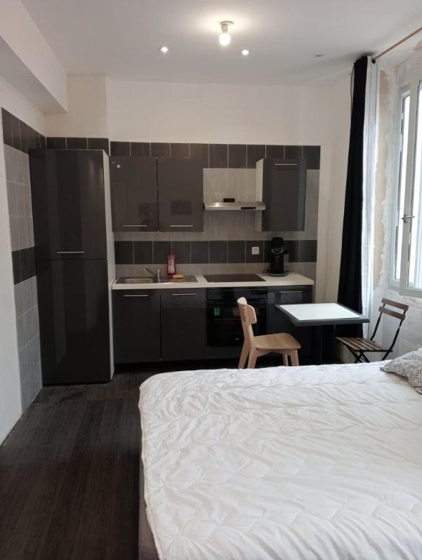 Studio 300 Vieux Port Opera Marsilya Dış mekan fotoğraf